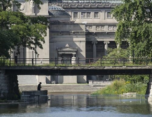 World’s Fair bridge listed among “Chicago’s Most Endangered Buildings 2025”
